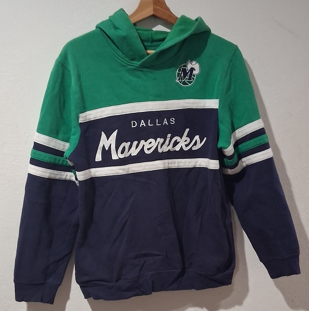 Mitchell & Ness Green and Navy Dallas Mavericks Sweater